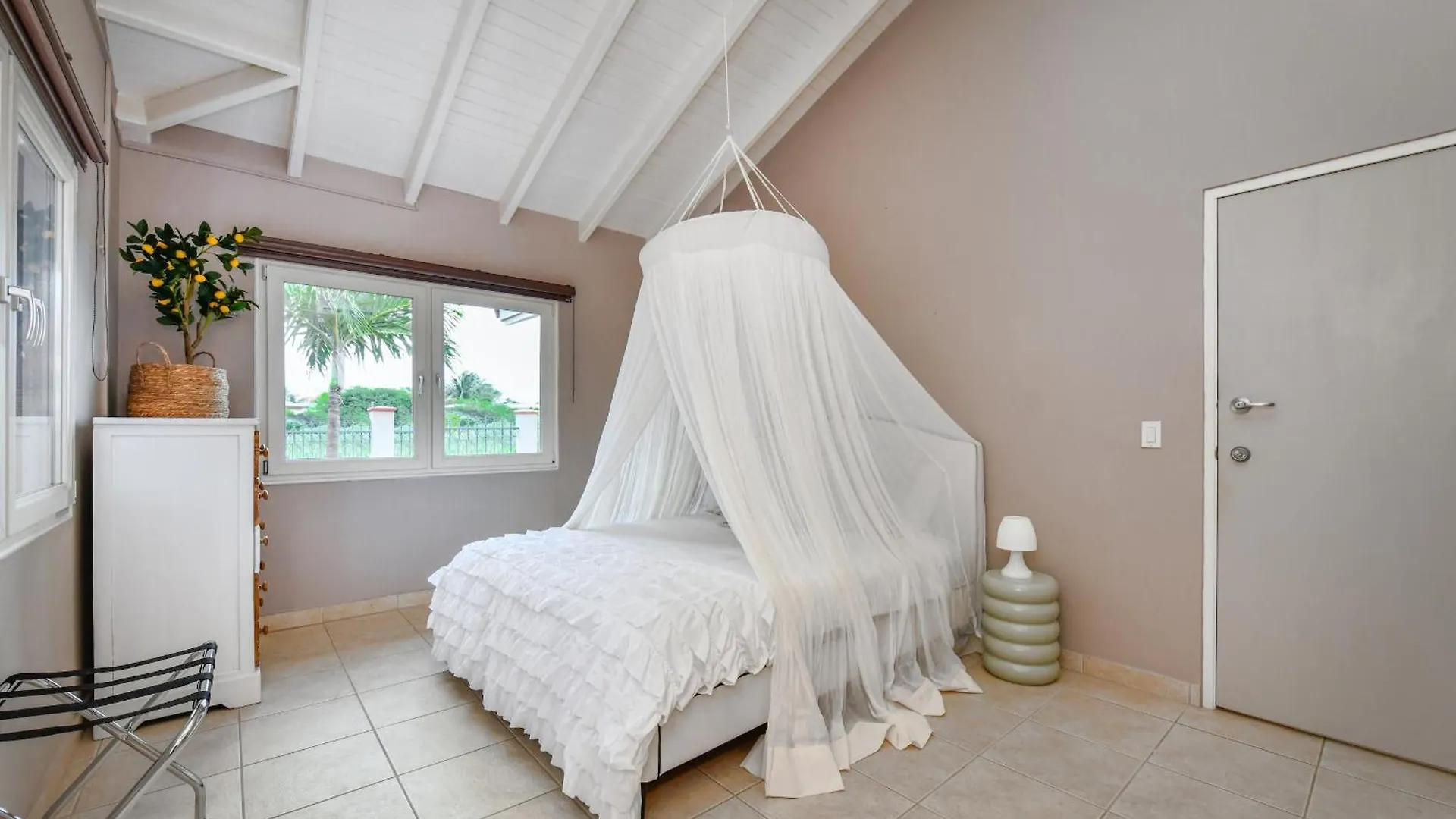 Moderne Studio Sun Dichtbij De Zee Met Zwembad Oranjestad